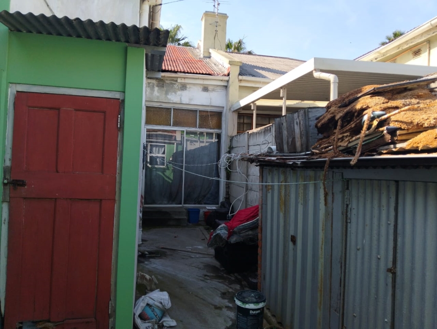 9 Bedroom Property for Sale in Quigney Eastern Cape